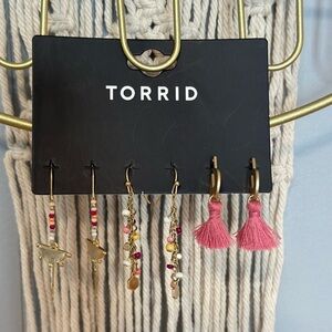 Torrid NWT Pink and Gold BoHo Triple Earring Set